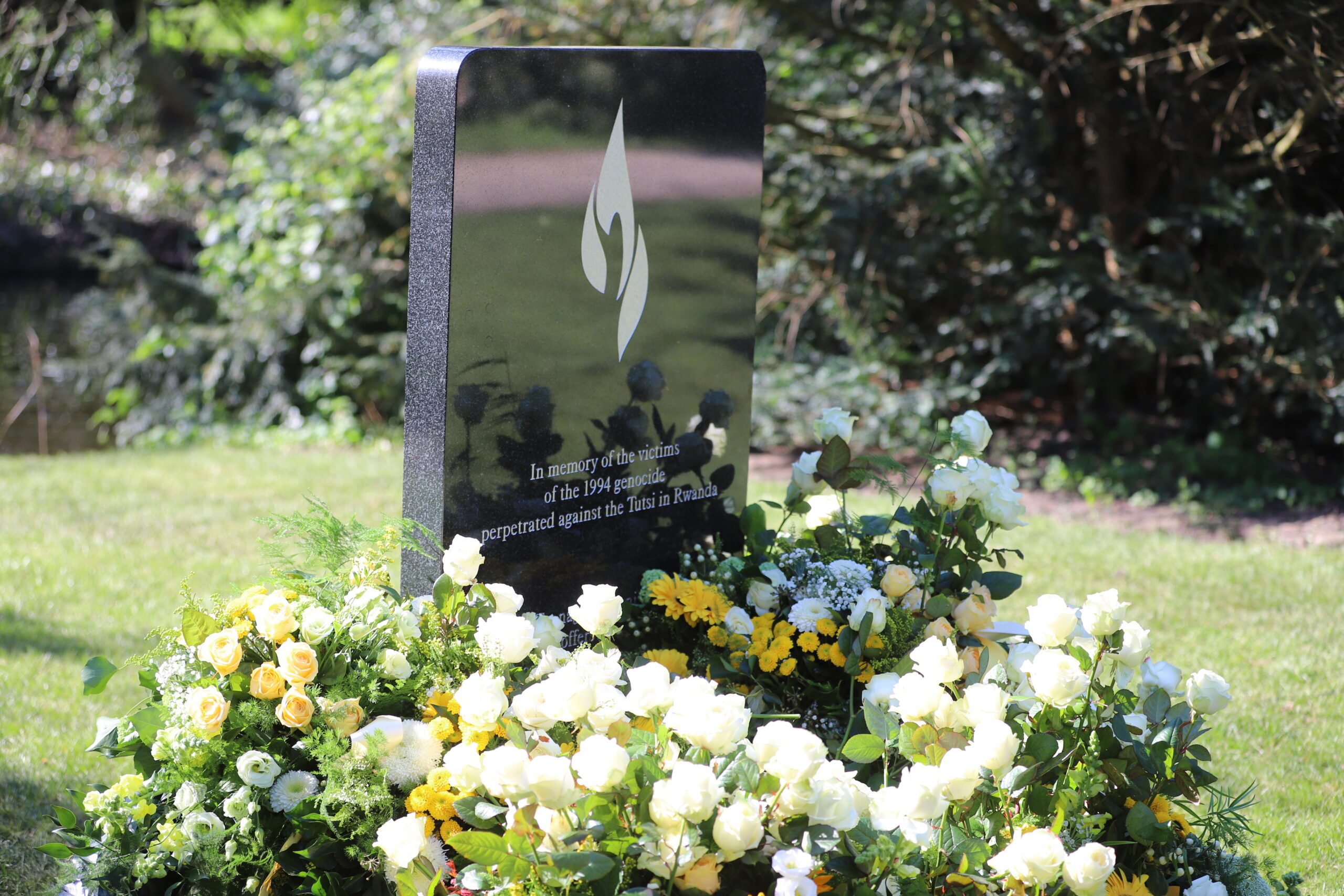 Herdenking en solidariteit met survivors